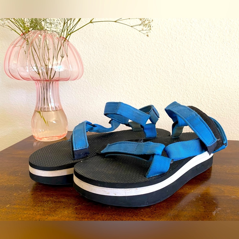 Platform Tevas
